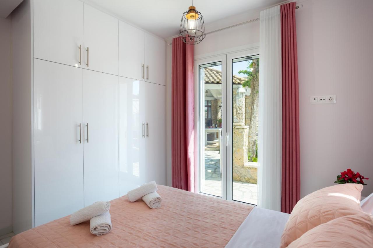 Nina'S Luxury Apartments Viros Ngoại thất bức ảnh