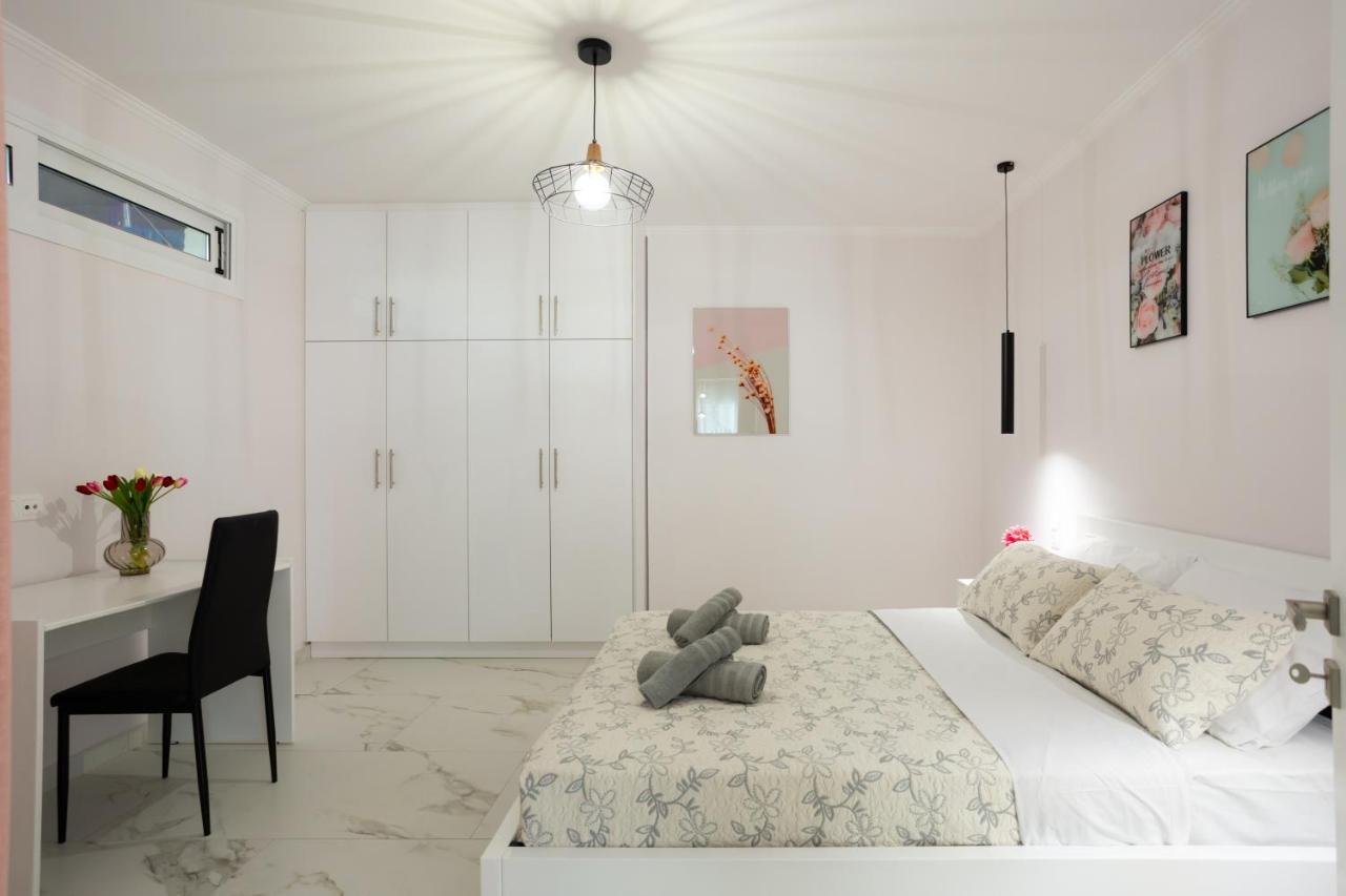Nina'S Luxury Apartments Viros Ngoại thất bức ảnh